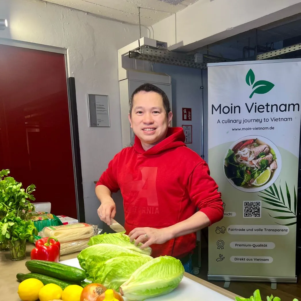 Privater Sushi- oder Vietnam-Kochkurs – direkt bei dir zuhause! 🍣🔥